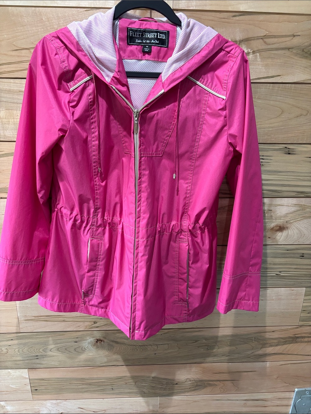 Women’s Hot Pink Hooded Rain Jacket